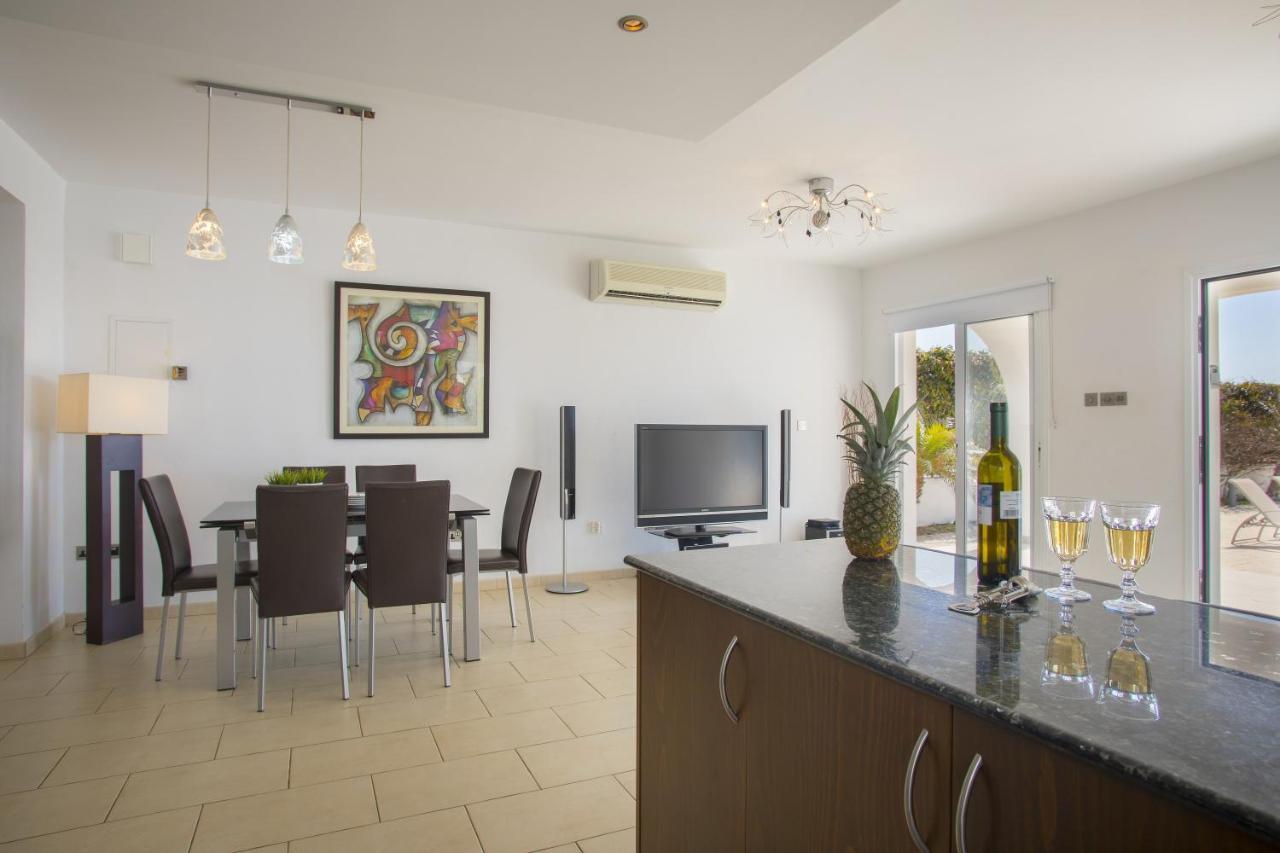 Villa Ayia Thekla Sea Front Ayia Napa Exterior foto
